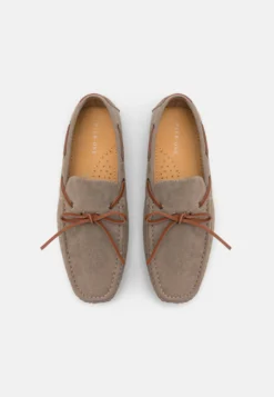 Pier One Mocassini - Sand -Negozio online Pier One Italia 03c52270d3274150afb55e1cce10f02e scaled