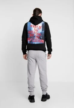 Pier One 2 PackPantaloni SportiviBlack/Mottled Light Gre Uomo Pantaloni PI922E03K-Q11 7 Pier One 2 PackPantaloni SportiviBlack/Mottled Light Gre Uomo Pantaloni PI922E03K-Q11 -Negozio online Pier One Italia 082b684ed6b7492481fafd77bd2ec4d0 scaled