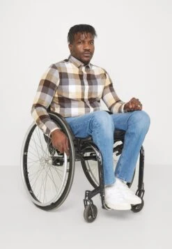 Pier One Jeans A SigarettaBlue Denim Uomo Jeans PI922G04H-K11 -Negozio online Pier One Italia 088fbcb5ff75405c98fd02c3d14839c5 scaled