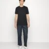 Pier One 5 PackT-Shirt BasicWhite/Off-White/Light Grey/Beige/Black Uomo T-shirt E Polo PI922O0GY-A14