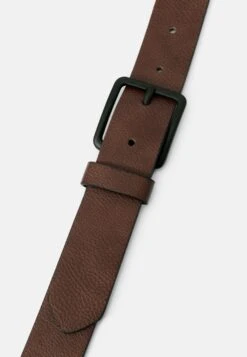 Pier One 3 PackCinturaBlack802_Brown702_Dark Blue503 Uomo Cinture PI954D01F-Q12 5 Pier One 3 PackCinturaBlack802_Brown702_Dark Blue503 Uomo Cinture PI954D01F-Q12 -Negozio online Pier One Italia 0d7225cfd31242d1b50aa6c2bb86bf11 scaled