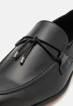Pier One Scarpe Senza LacciBlack Uomo Scarpe Basse PI912C0BU-Q11 -Negozio online Pier One Italia 14a83ed1dcb34ceab7572954db278b50 scaled