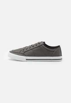 Pier One Unisex - Sneakers Basse - Grey