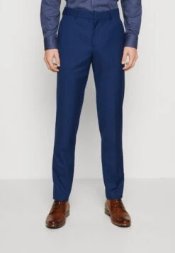 Pier One CompletoBlue Uomo Completi E Cravatte PI922A02G-K11 -Negozio online Pier One Italia 1b0480c2e01f4affa696c3c8b91cfb7d scaled