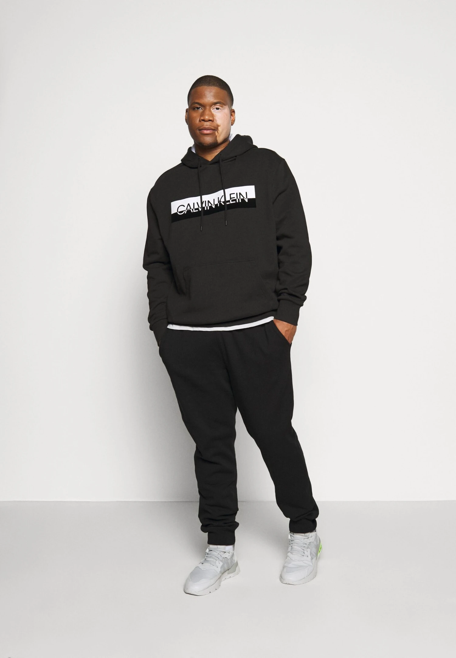 Pier One Pantaloni SportiviBlack Uomo Pantaloni PI922E03U-Q11 2 Pier One Pantaloni SportiviBlack Uomo Pantaloni PI922E03U-Q11 - immagine 2