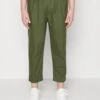 Pier One Pantaloni - Olive