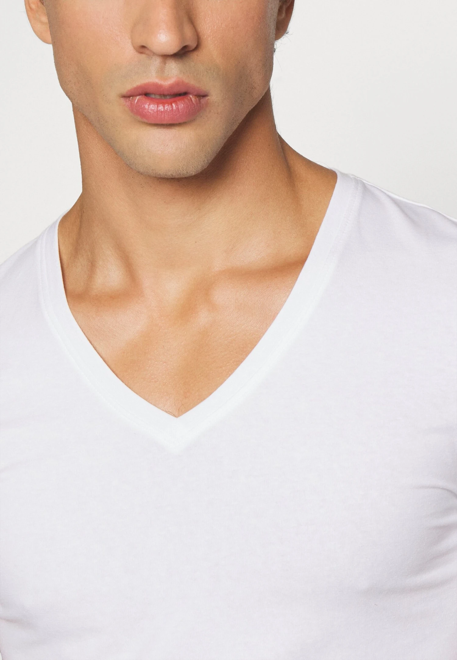 Pier One 2 PackMaglietta IntimaWhite Uomo Intimo PI982Q00F-A11 6 Pier One 2 PackMaglietta IntimaWhite Uomo Intimo PI982Q00F-A11 - immagine 6