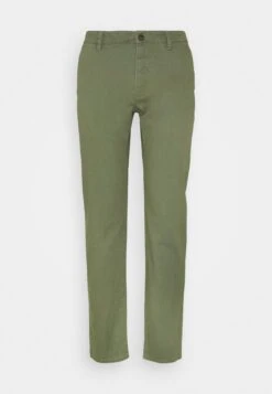 Pier One ChinoDark Green Uomo Pantaloni PI922EA0O-M11 -Negozio online Pier One Italia 2530b36586c740dfb6cf777b6e923f8a scaled