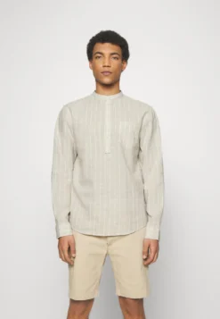 Pier One CamiciaBeige Uomo Camicie PI922DA24-B12