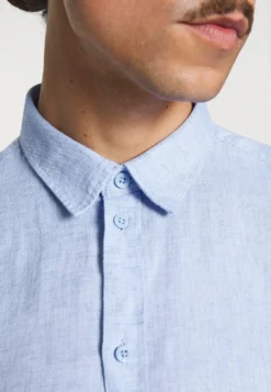 Pier One Camicia - Mottled Blue -Negozio online Pier One Italia 26fad038e1bb453fbae1f1cd8d39d1af scaled