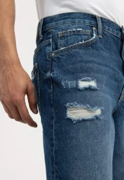 Pier One Shorts Di JeansDark Blue Denim Uomo Jeans PI922F05E-K11 -Negozio online Pier One Italia 276254a4979c4bad9439f125663ea190 scaled