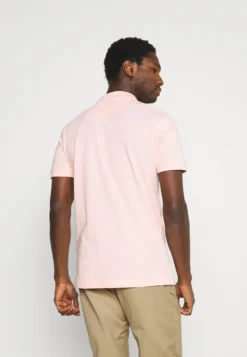 Pier One 3 Pack - Polo - White/Light Blue/Pink 11 Pier One 3 Pack - Polo - White/Light Blue/Pink -Negozio online Pier One Italia 29ee6a3ce9114d4a9db3393d0f82346c scaled