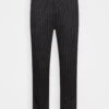 Pier One Pantaloni SportiviBlack Uomo Pantaloni PI922E056-Q11