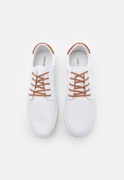 Pier One Sneakers BasseWhite Uomo Sneaker PI912O04T-A11 -Negozio online Pier One Italia 39740c3b976c4a7281cdd503d8ae3a69 scaled