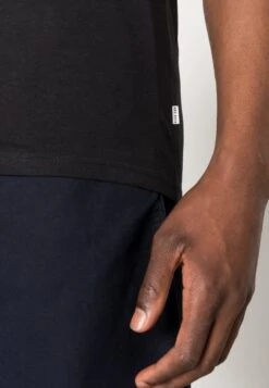 Pier One 5Pack - Top - White / Black -Negozio online Pier One Italia 3c12160be46645c3a29e061d6133553b scaled