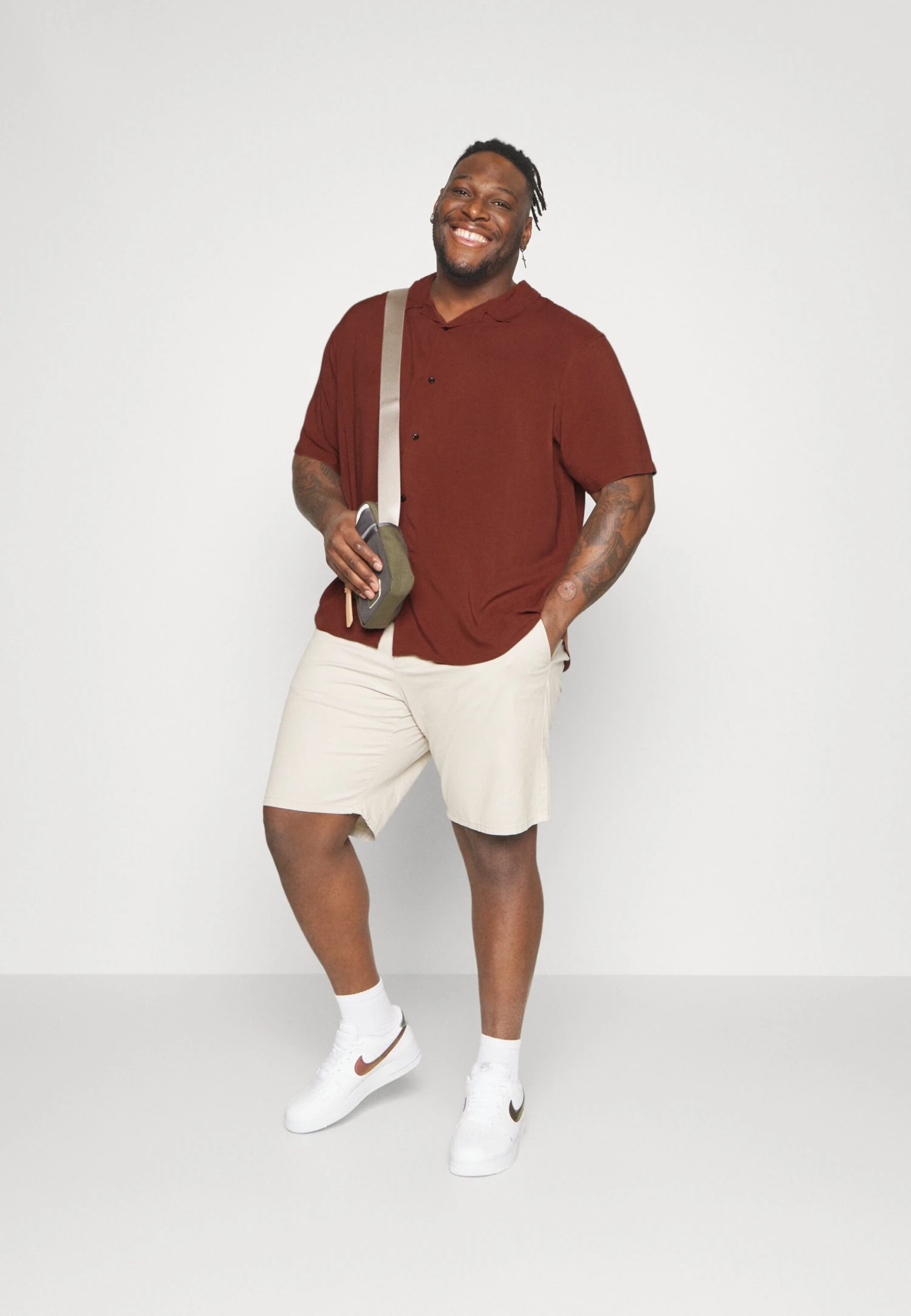 Pier One CamiciaBrown Uomo Camicie PI922D0CV-O11 2 Pier One CamiciaBrown Uomo Camicie PI922D0CV-O11 - immagine 2