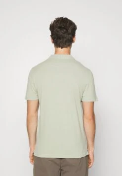 Pier One 3 PackPoloMint/Black/Grey Uomo T-shirt E Polo PI922P05T-M13 -Negozio online Pier One Italia 41608dab1810442a8bff8fdb2d93faad scaled