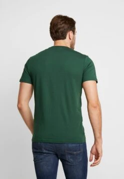 Pier One T-Shirt Con StampaDark Green Uomo T-shirt E Polo PI922O09R-M11 -Negozio online Pier One Italia 41f4e7b82ddf4be79d444cebf83d3409 scaled
