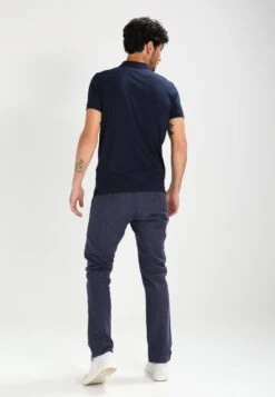 Pier One PoloDark Blue Uomo T-shirt E Polo PI922P00X-K12 -Negozio online Pier One Italia 431435fac45b44bdb22ea376df8ada2f