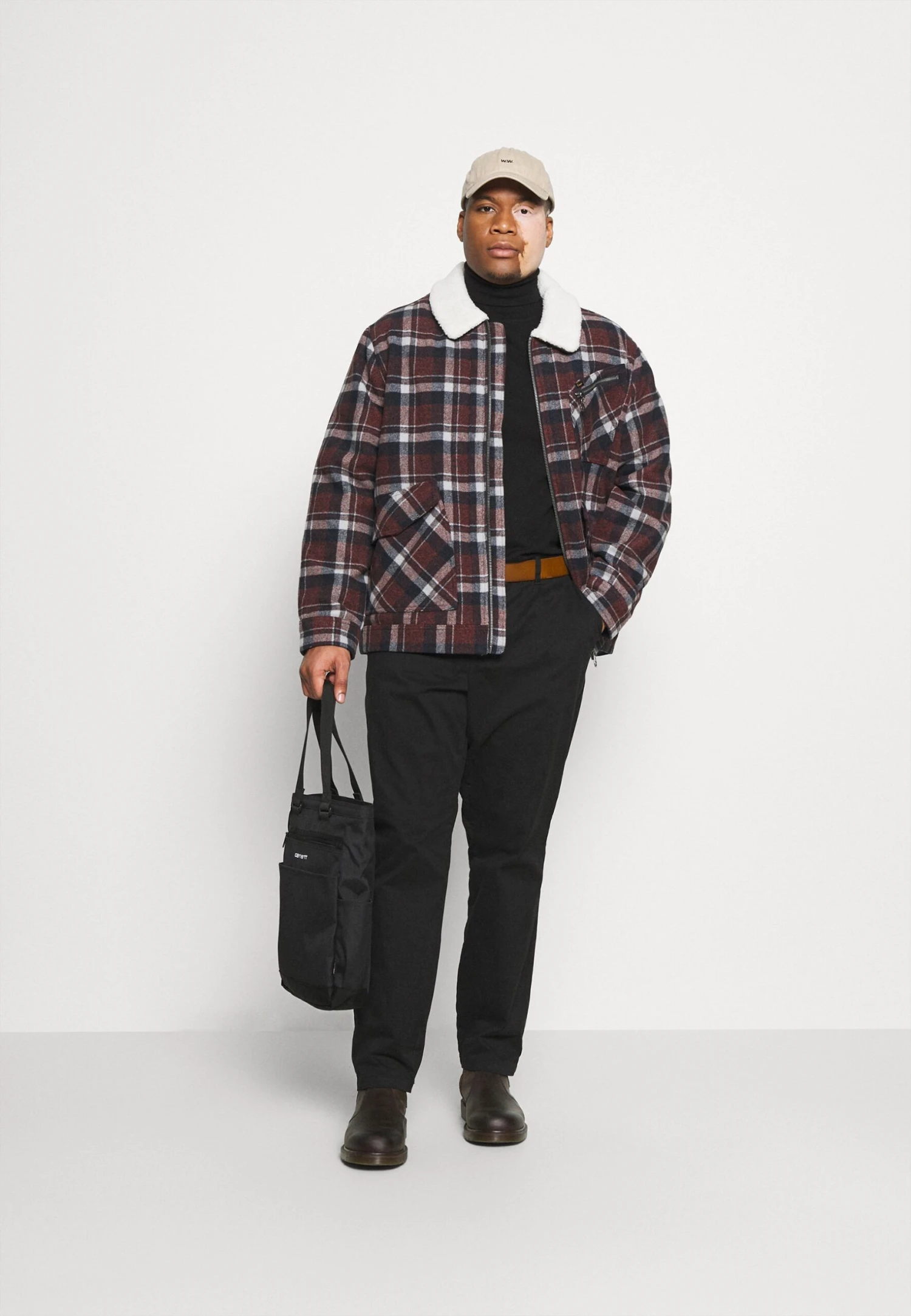 Pier One MaglioneBlack Uomo Maglieria PI922Q08O-Q11 2 Pier One MaglioneBlack Uomo Maglieria PI922Q08O-Q11 - immagine 2