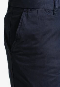 Pier One ShortsNavy Uomo Bermuda PI922FA1H-K11 -Negozio online Pier One Italia 4d79b32831544894bd8862799c160315