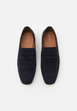 Pier One Mocassini ElegantiDark Blue Uomo Scarpe Eleganti PI912C09E-K11 9 Pier One Mocassini ElegantiDark Blue Uomo Scarpe Eleganti PI912C09E-K11 -Negozio online Pier One Italia 4f2d9d347081424a8e51151815b8b974 scaled