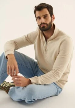 Pier One FelpaBeige Uomo Maglieria E Felpe PI922S0HL-B11 -Negozio online Pier One Italia 530b49818dab4992a266c680f2528538 scaled