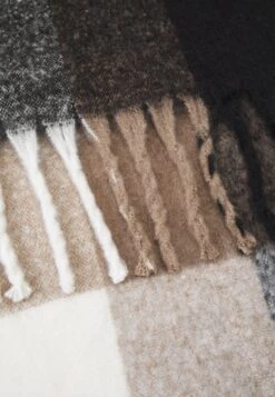 Pier One Unisex - Sciarpa - Black/Beige 5 Pier One Unisex - Sciarpa - Black/Beige -Negozio online Pier One Italia 5fdf9a311988438280806278e0a0e20e scaled