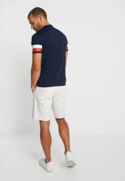 Pier One PoloDark Blue Uomo T-shirt E Polo PI922P030-K11 -Negozio online Pier One Italia 62785ee9944346adbb61a758e20dd513