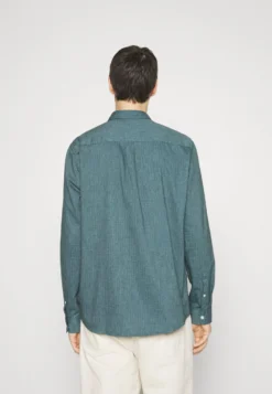 Pier One CamiciaGreen Uomo Camicie PI922D0EO-M11 -Negozio online Pier One Italia 62b578710ed94be1a2ef77859ebb317c scaled