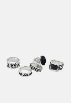 Pier One 5 PackAnelloSilver-Coloured Uomo Gioielli PI952L001-D11 -Negozio online Pier One Italia 66e325546bde460db567a8e5e257aca9 scaled