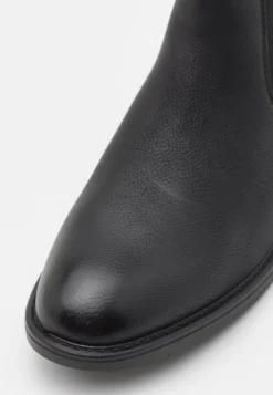 Pier One StivalettiBlack Uomo Stivaletti/Stivali PI912K0CD-Q11 -Negozio online Pier One Italia 6afdd120e5e7415b8d0eb14f4984c23b scaled