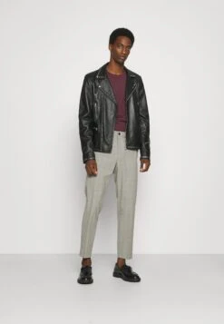 Pier One Maglietta A Manica LungaBordeaux/Black/Dark Blue Uomo T-shirt E Polo PI922O0UM-G11