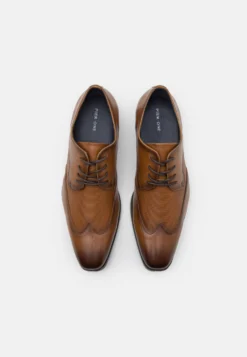 Pier One StringateCognac Uomo Scarpe Eleganti PI912M0DU-O11 -Negozio online Pier One Italia 705ed6c1e8834d73b631882bf1d474e5 scaled