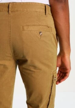 Pier One Pantaloni CargoCamel Uomo Pantaloni YO122E00V-B11 -Negozio online Pier One Italia 7530491b44814a9ca9bbcad0e1d86b5c