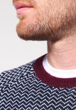 Pier One MaglioneDark Blue Uomo Maglieria PI922QA1S-K11 -Negozio online Pier One Italia 806d04f7d69745fb8a75767ae79a3491