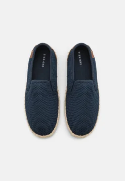 Pier One Unisex - Espadrillas - Dark Blue -Negozio online Pier One Italia 812da117cc6e4292aac9d4f16cd71c42 scaled