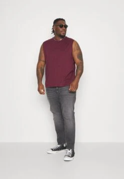 Pier One 2 Pack TopBlack/Bordeaux Uomo T-shirt E Polo PI922O0Y1-Q11