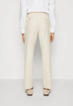 Pier One Set - Completo - Beige 15 Pier One Set - Completo - Beige -Negozio online Pier One Italia 8897630819ea4e17b66d4447697ae558 scaled