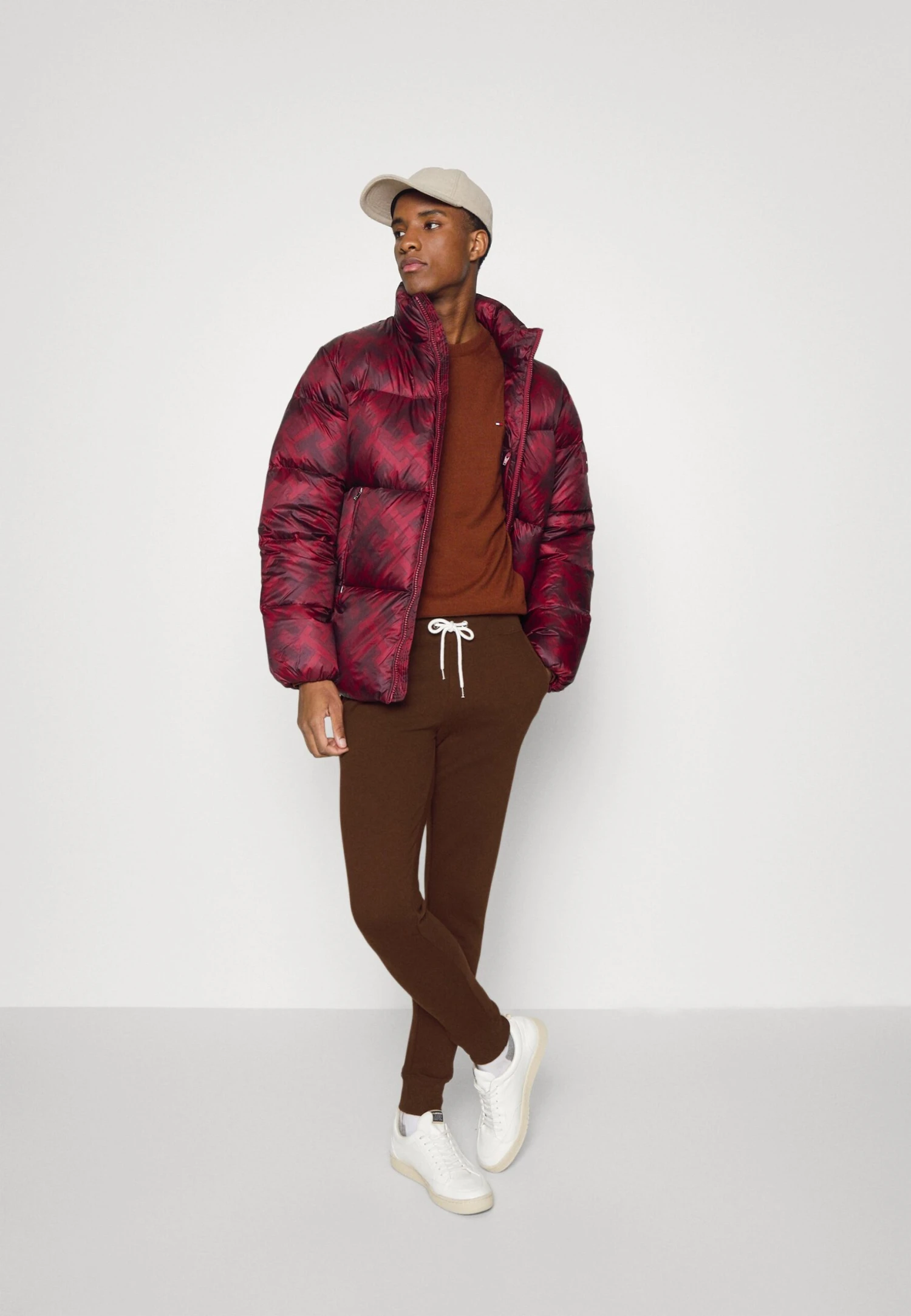 Pier One Pantaloni SportiviBrown Uomo Pantaloni Sportivi E Joggers PI922E03I-O11 2 Pier One Pantaloni SportiviBrown Uomo Pantaloni Sportivi E Joggers PI922E03I-O11 - immagine 2