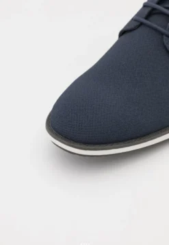 Pier One Stringate SportiveDark Blue Uomo Scarpe Con I Lacci PI912M09Q-K11 -Negozio online Pier One Italia 914c0f1ecdd64f4aaca16c047c32879c scaled