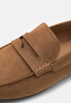 Pier One Scarpe Senza Lacci - Cognac -Negozio online Pier One Italia 97da3e89244e44bcb9eda2a85c0cf67b scaled