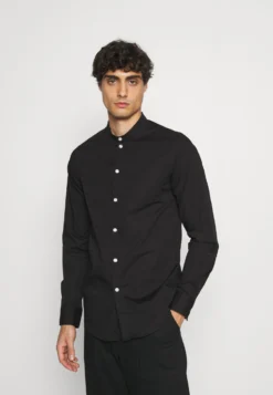 Pier One Muscle Fit Stand- Camicia - Black