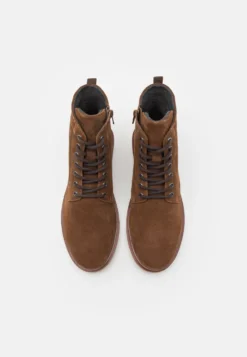 Pier One LeatherStivaletti StringatiBrown Uomo Stivaletti/Stivali PI912K0D7-O11 9 Pier One LeatherStivaletti StringatiBrown Uomo Stivaletti/Stivali PI912K0D7-O11 -Negozio online Pier One Italia a16eb5c6729645378b0bc07e0c072943 scaled