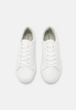 Pier One Sneakers BasseWhite Uomo Sneaker PI912O057-A11 -Negozio online Pier One Italia a69f39e681f54ad190389a1a133e901d scaled