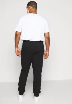 Pier One 2 PackPantaloni SportiviBlack/Mottled Light Grey Uomo Pantaloni Sportivi E Joggers PI922E03T-Q11 10 Pier One 2 PackPantaloni SportiviBlack/Mottled Light Grey Uomo Pantaloni Sportivi E Joggers PI922E03T-Q11 -Negozio online Pier One Italia b16e106b50db4ac992601726205aee1a scaled