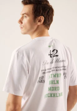 Pier One T-Shirt Con StampaWhite Uomo T-shirt E Polo PI922O0Y8-A11 -Negozio online Pier One Italia b68e1a563c7046eb8189c5c8e1e156b7 scaled