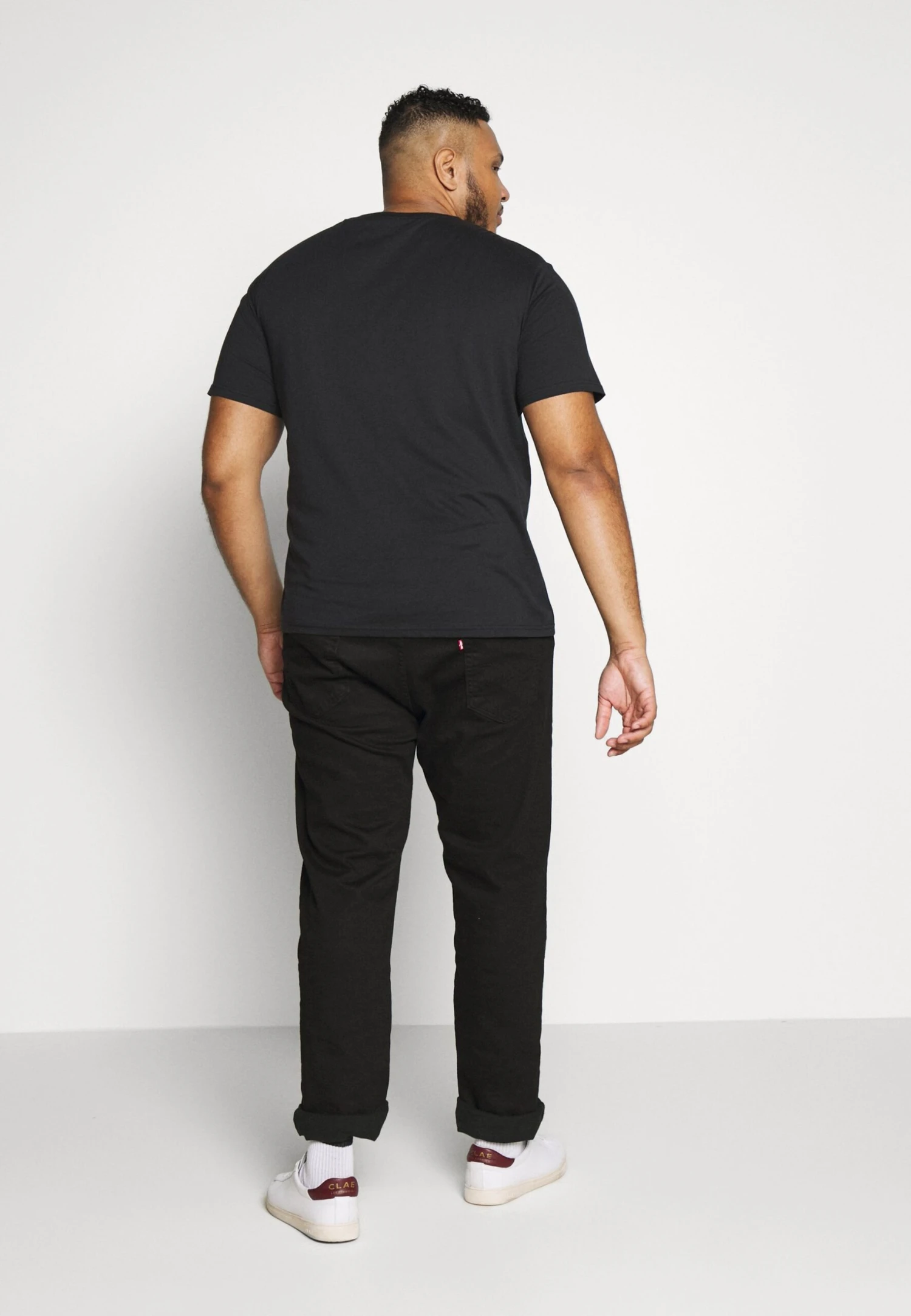 Pier One T-Shirt Con StampaBlack Uomo T-shirt E Polo PI922O0KE-Q11 3 Pier One T-Shirt Con StampaBlack Uomo T-shirt E Polo PI922O0KE-Q11 - immagine 3
