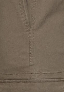 Pier One Pantaloni CargoBrown Uomo Pantaloni YO122E02X-O11 -Negozio online Pier One Italia c2235b242ab14cdbb2e306f04ec9db53 scaled