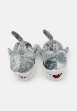 Pier One Unisex - Pantofole - Grey -Negozio online Pier One Italia c419be229bf14fd9841cad4ed8fbdf6b scaled